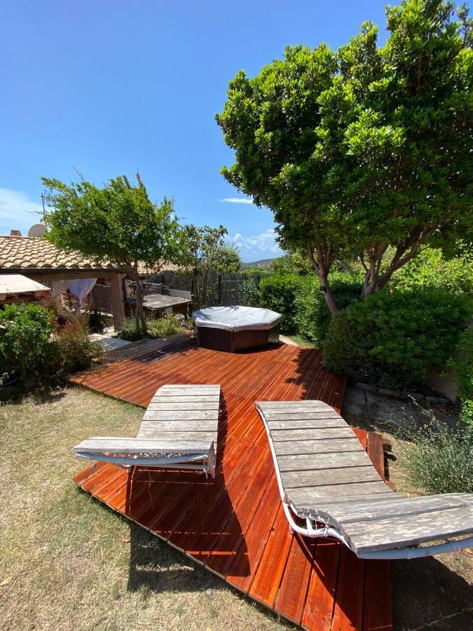 Villasimius Villetta A 300 Mt Dalla Spiaggia Bagian luar foto